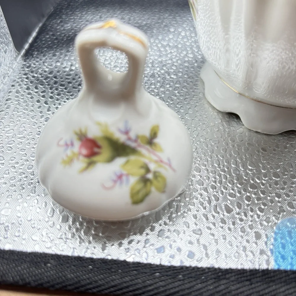 VTG Unmarked Porecelain Coffee Pot & Lid Pink Roses Gold Cottage Core Country